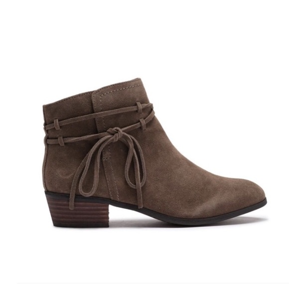 Splendid Rhoda suede bootie size 6 1/2 - Picture 2 of 8